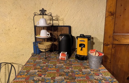 Camporgiano Cabaña | Cottage in Garfagnana with private hot tub and panoramic views