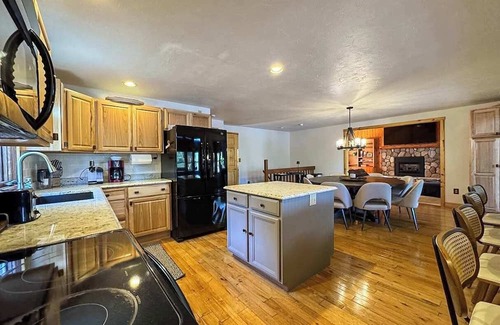 Minocqua Cabina | Bouchard Shores Resort - Your Private Northwoods Getaway