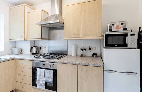 Basildon Casa | Pass the Keys | Cosy home | Basildon | Ideal for contractors