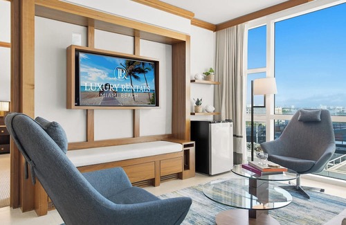 North Beach Apartamento | Skyline Private Condo at the Carillon Miami Resort - 705