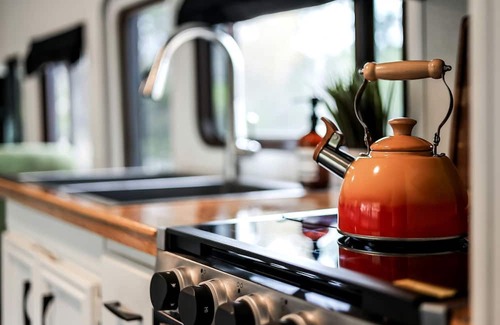 Leander Casa | Unique Tiny House with Hot-tub, Fire Pit and Hiking Trail in Leander, Texas