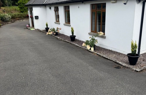 Camolin Casa | Fabulous 6-bedroom house in Camolin