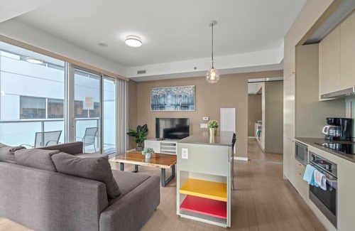 Downtown Toronto Apartamento | Entertainment District Suites -DT TO