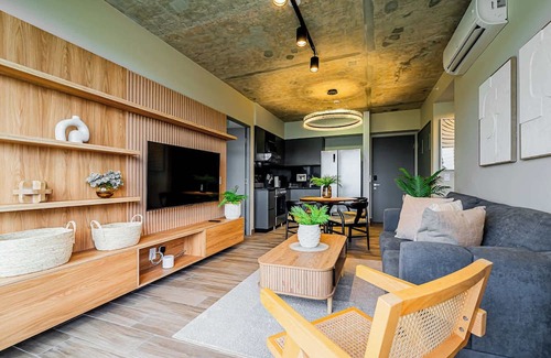 Panama City Apartamento | w* | Trendy 2BR w/Balcony in the Heart of Centriqo