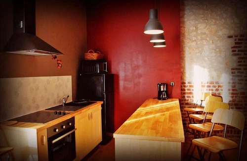 Mont-Saint-Eloi Casa | Carefully renovated holiday house that is part of a little farmhouse with an enclosed garden