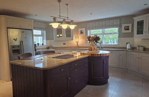 Cluain Lara Casa | Elegant 4 bed Irish Retreat - Gateway to the Wild Atlantic Way