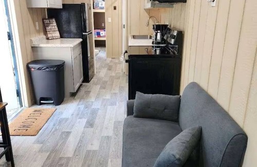 Osceola Cabina | Bunkhouse Cabin near Truman Lake in the Ozarks!