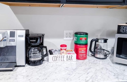 Galena Casa | Pool Table Fire Pit Bar King Sleeps 22