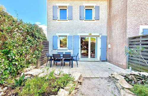 Calvisson Apartamento | Terrasse du Sud, 4 guests, Pool in Calvisson