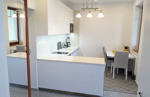 Old Town Apartamento | ClearVueHome - Panoramic 43 m2 Studio Bratislava Slavin