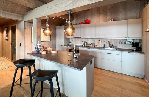 Sor-Fron Casa | Amazing home in Gålå with sauna