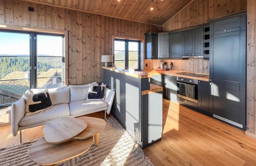 Kroderen Casa | Stunning home in Noresund with sauna