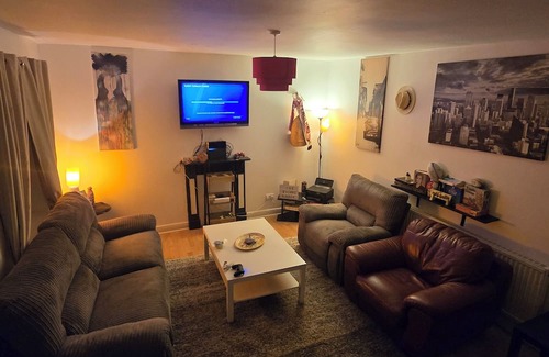 Mapperley Casa | Cosy House on the hills of Carlton, 15 mins away from Nottingham City Centre