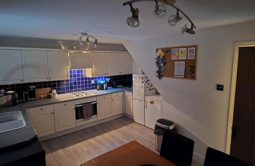 Mapperley Casa | Cosy House on the hills of Carlton, 15 mins away from Nottingham City Centre