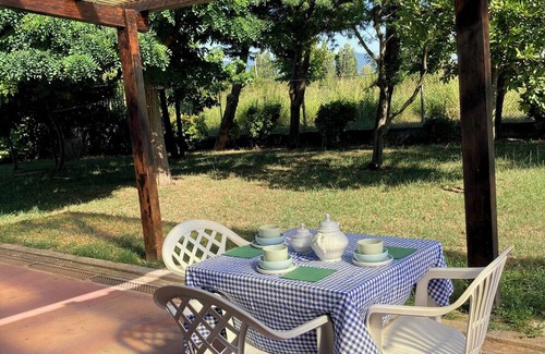 San Giuliano Terme Villa | House in the green, 4 km from the Tower of Pisa, we welcome four-legged friends