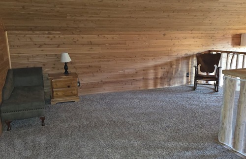 Valentine Cabina | Sandhills retreat minutes from downtown Valentine