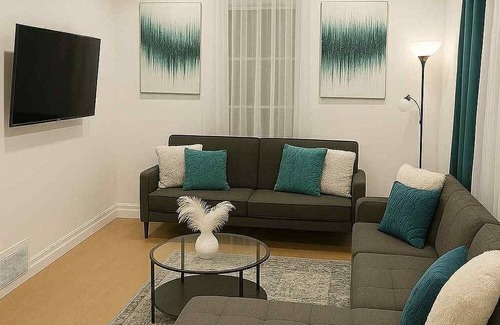 Port Colborne Casa | Portside Getaway