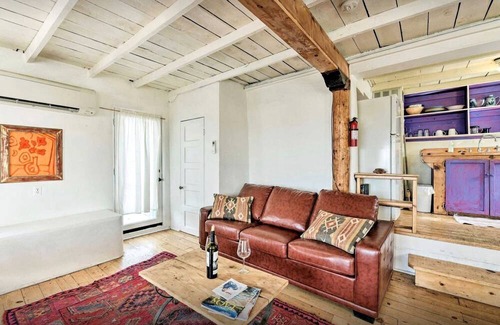 San Cristobal Casa | Cozy Cabin Suite with Orchard Views near Taos, New Mexico