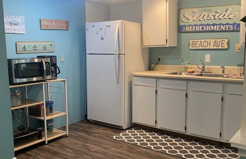 Gladwin Cabina | Cozy 2-bedroom cabin in Gladwin near elk lake & near sugar springs, lake lancer.