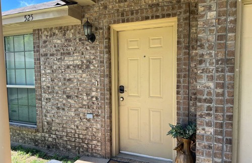 Tyler Apartamento | Best Stays@ La Meza Roja, Wifi, Pet Friendly- fenced