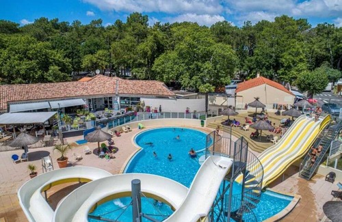 Saint-Hilaire-de-Riez Chalet De Esquí | Chalet 4 étoiles - Piscine - efbdfe