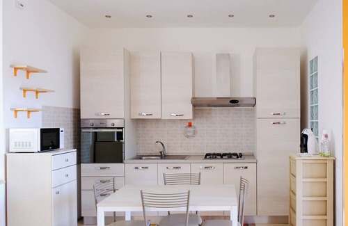 Locri Apartamento | A place away from the city chaos, in a serene and relaxing environment.