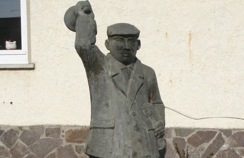 Mainz-Bingen Casa | Double room, shower on the floor, WC - Ferienhaus Boos