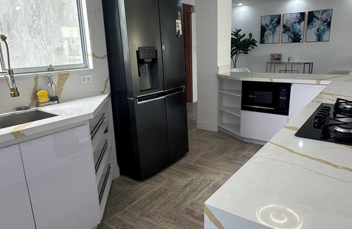 Los Olivos Apartamento | Moderno Apartamento en Los Olivos de 3 cuartos y 3 baños con excelente ubicación