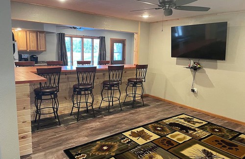 Lynch Casa | Spacious 5-bedroom house with WiFi, AC in charming Lynch