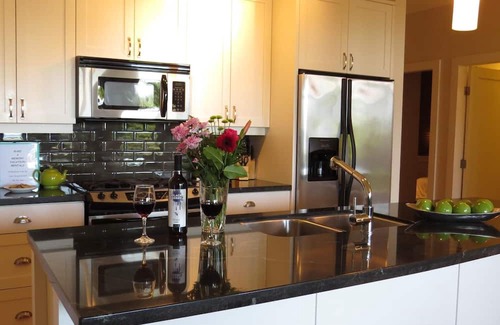 Regional District of Nanaimo Condominio | Lovely 3 Bedroom Condo backing onto Rathtrevor Beach in Parksville!