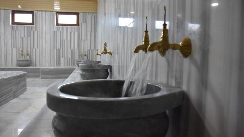 Ihsaniye Hotel | Vadi termal otel