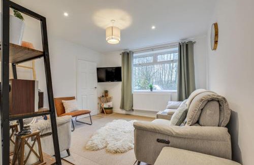 Little Hulton Casa | Modern and stylish 2 beds house