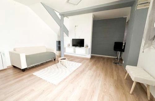 Chateau-Thierry Casa | Maison Moderne à Deux Pas du Centre-ville