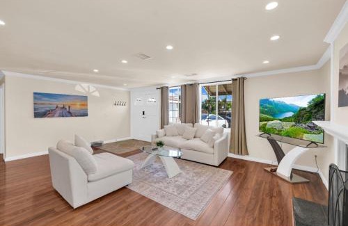 West Covina Villa | Easy Access to Everywhere
