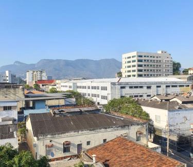 Vasco da Gama Casa | Suíte espaçosa perto de tudo