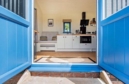 Ammanford Casa | Cwt Glas
