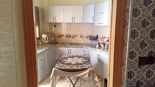 Fes Apartamento | حي القرويين طريق عين الشقف