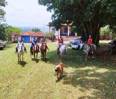 Casa Branca Casa | Fazenda Cachoeira