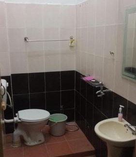 Kampung Bukit Bunga Hotel | D' BUNGA HOTEL BUKIT BUNGA Bilik Standard Triple