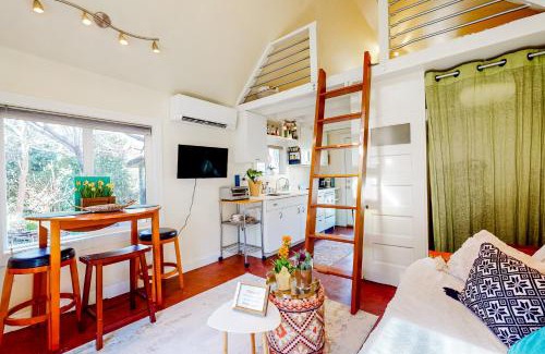 Historic Montford Hotel | Zen Cottage