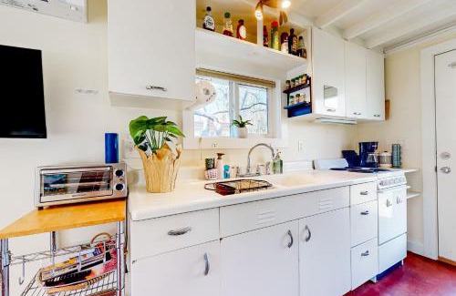 Historic Montford Hotel | Zen Cottage