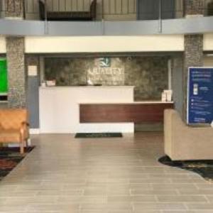 Ruther Glen Hotel | Quality Inn & Suites