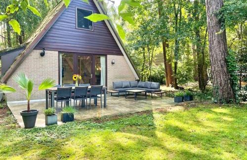 Rekem Casa | Cozy home near lake & woods