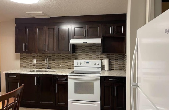 New Guest Suit with Full Bath and Modern Kitchen on Estate Acreage