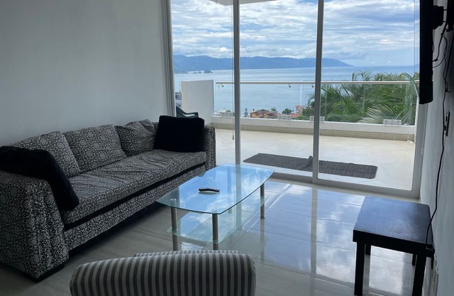 Disfruta de la mejor vista de Puerto Vallarta, en la zona más exclusiva
