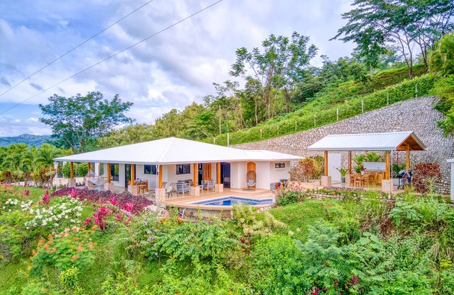 Villa 1 - The Retreat at Blue Mountain Farms