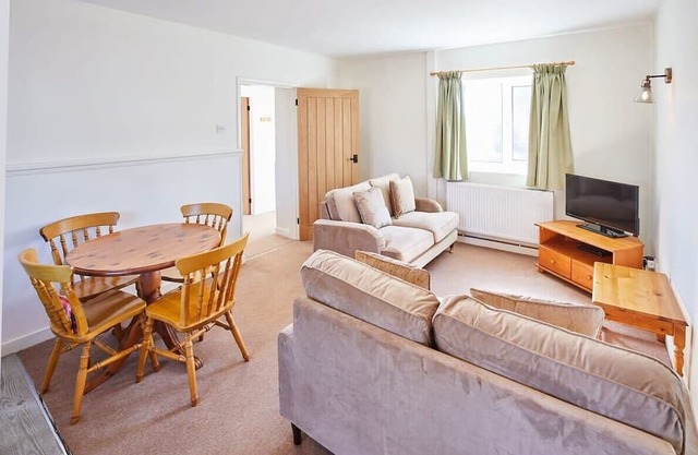 Host & Stay | Martinmas Cottage