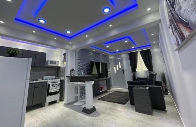 Elegante apartamento cerca de la playa en Levittown #2