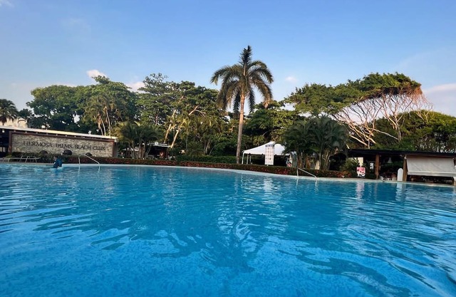 New! Hermosa Palms Beautiful 3Bedroom Unit! 6 Pax