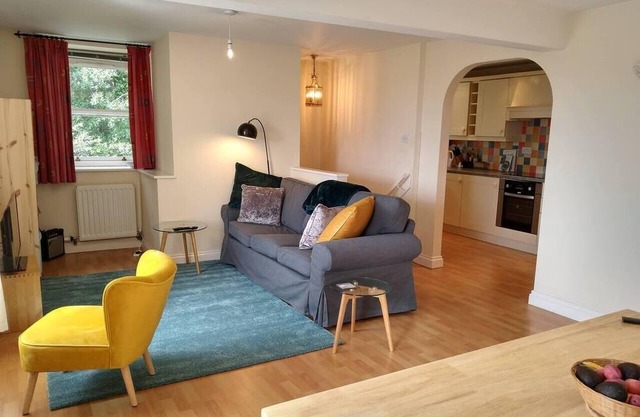 Gorgeous private apartment, mesmerising sea views